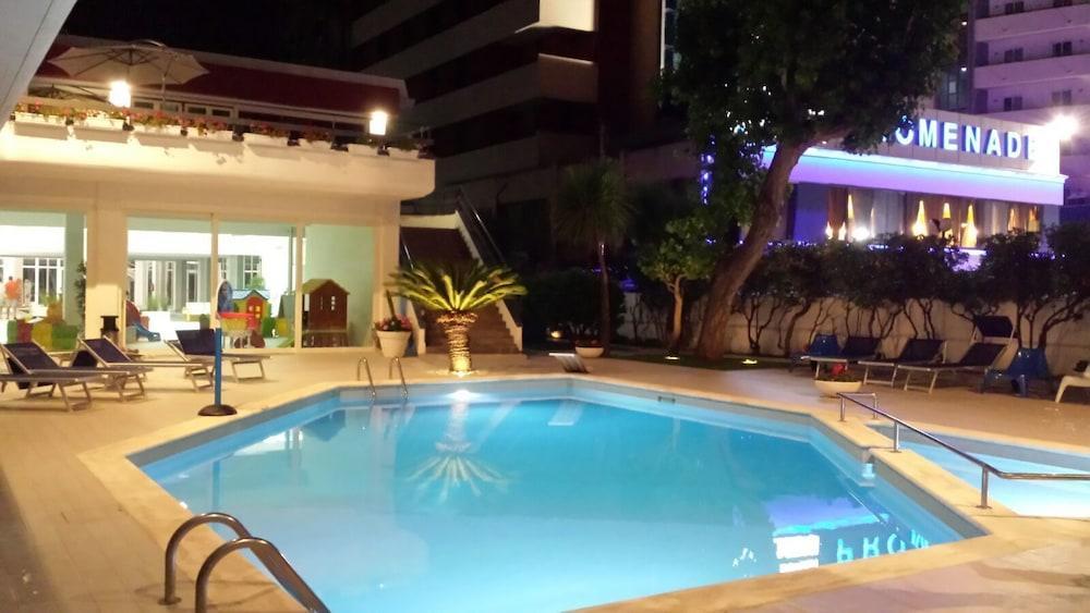 Grand Hotel Adriatico Монтесильвано Экстерьер фото