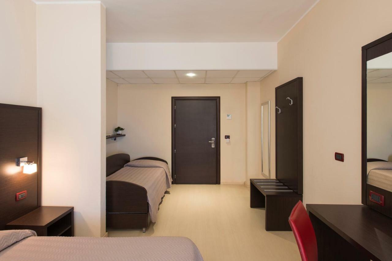 Grand Hotel Adriatico Монтесильвано Экстерьер фото
